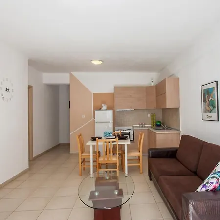 Athena Summer Apartment Daire *